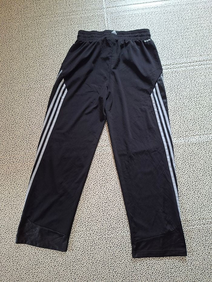 Véritable pépite Adidas Basketball vintage de 2013