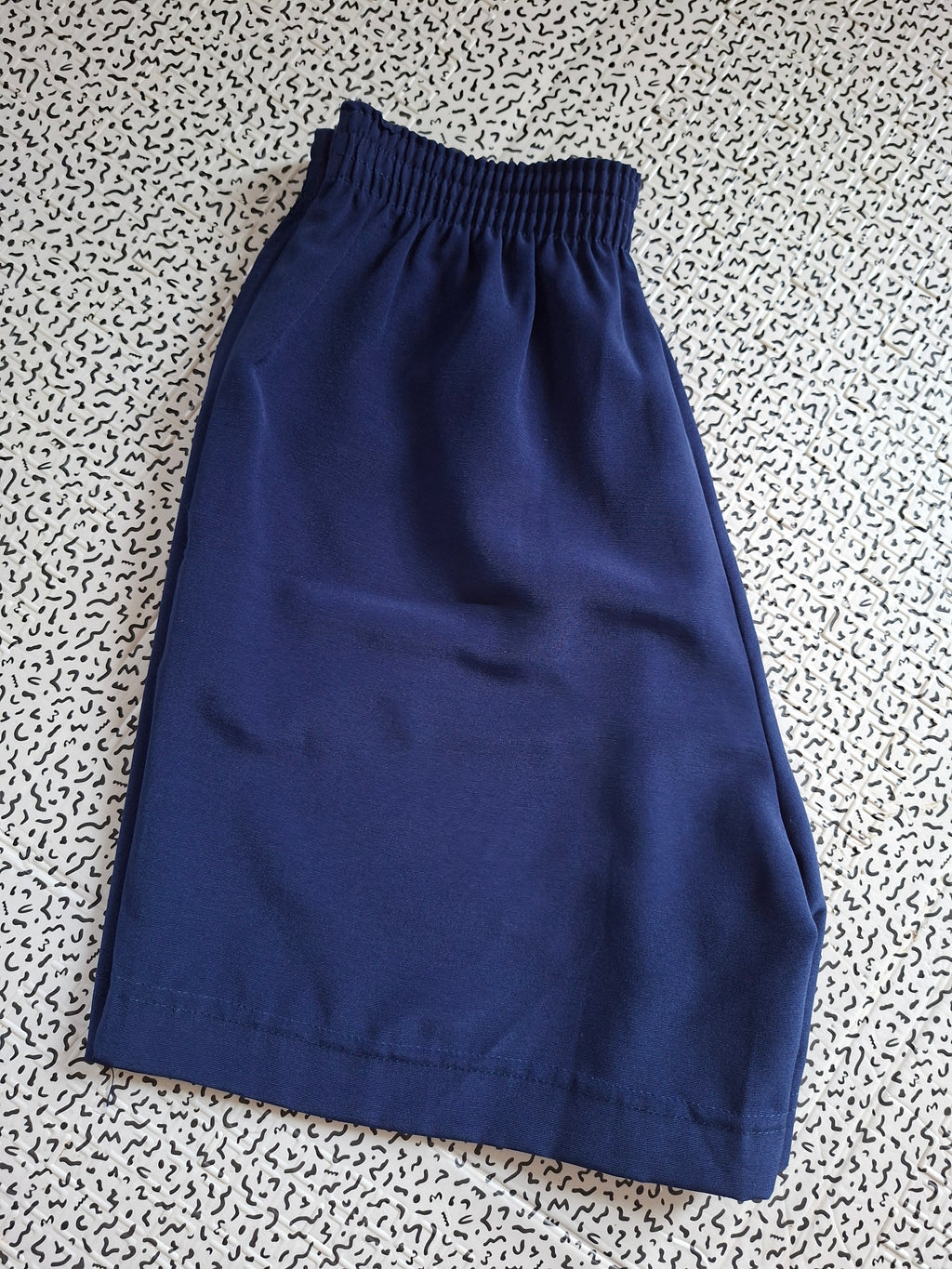 Short bleu marine taille 158 – convient XS/S adulte – taille élastique