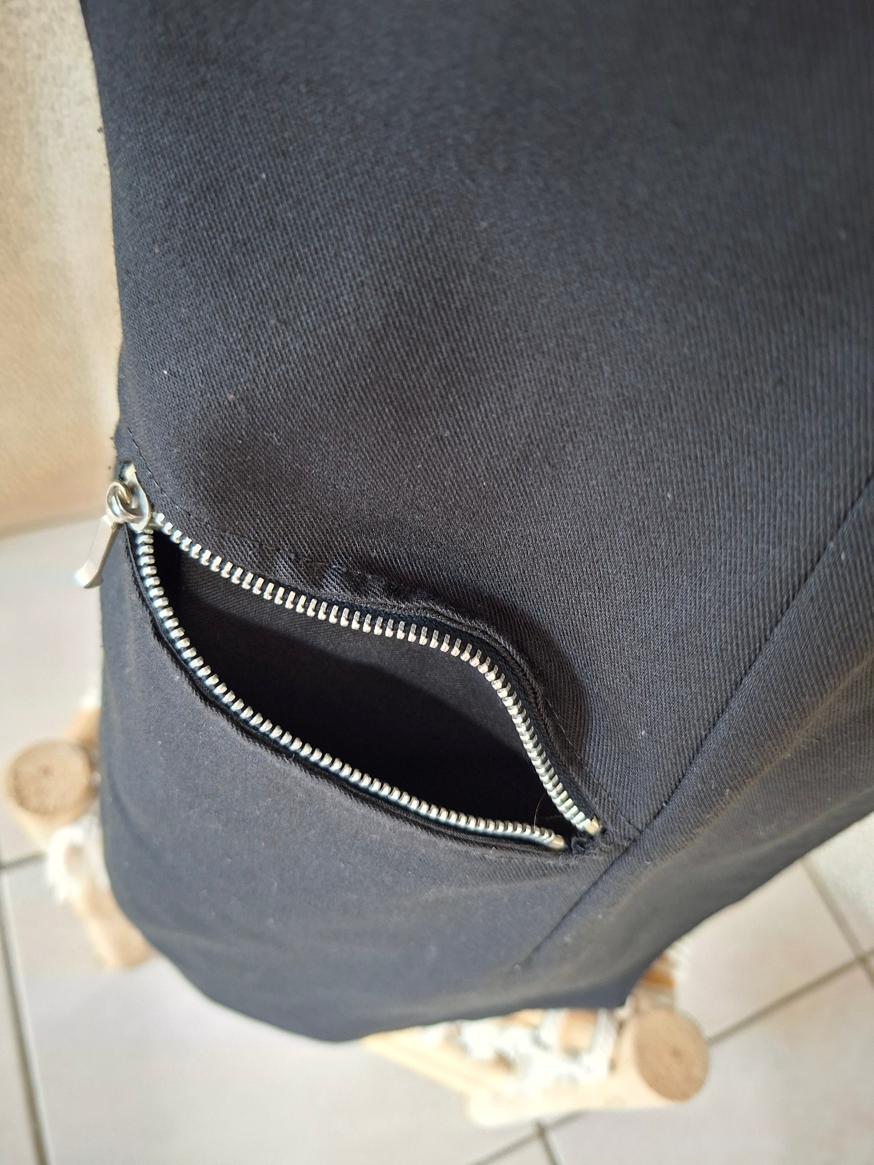 Blazer long noir femme cintré – boutons argentés – M / 38