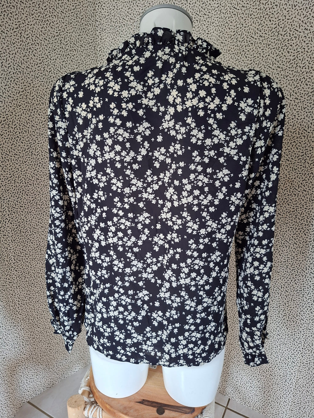 Blouse fleurie Emma Ella Paris taille XS