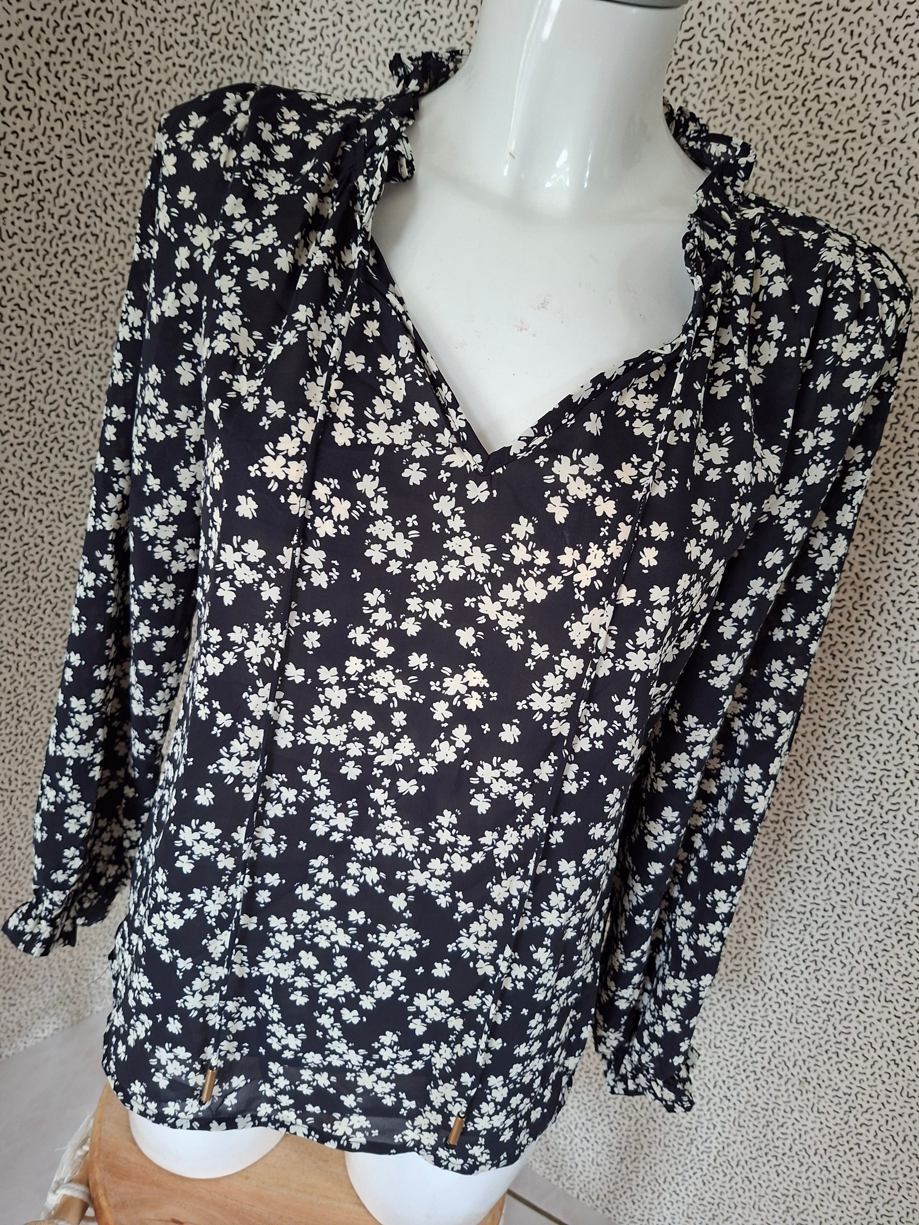 Blouse fleurie Emma Ella Paris taille XS