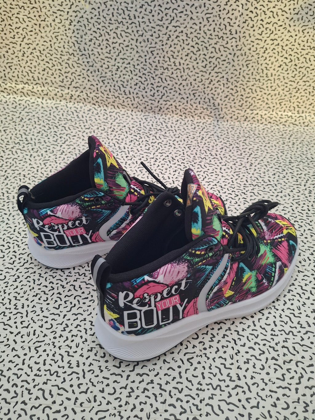Baskets montantes multicolores femme – Pointure 37 – Neuves – Style streetwear / sport