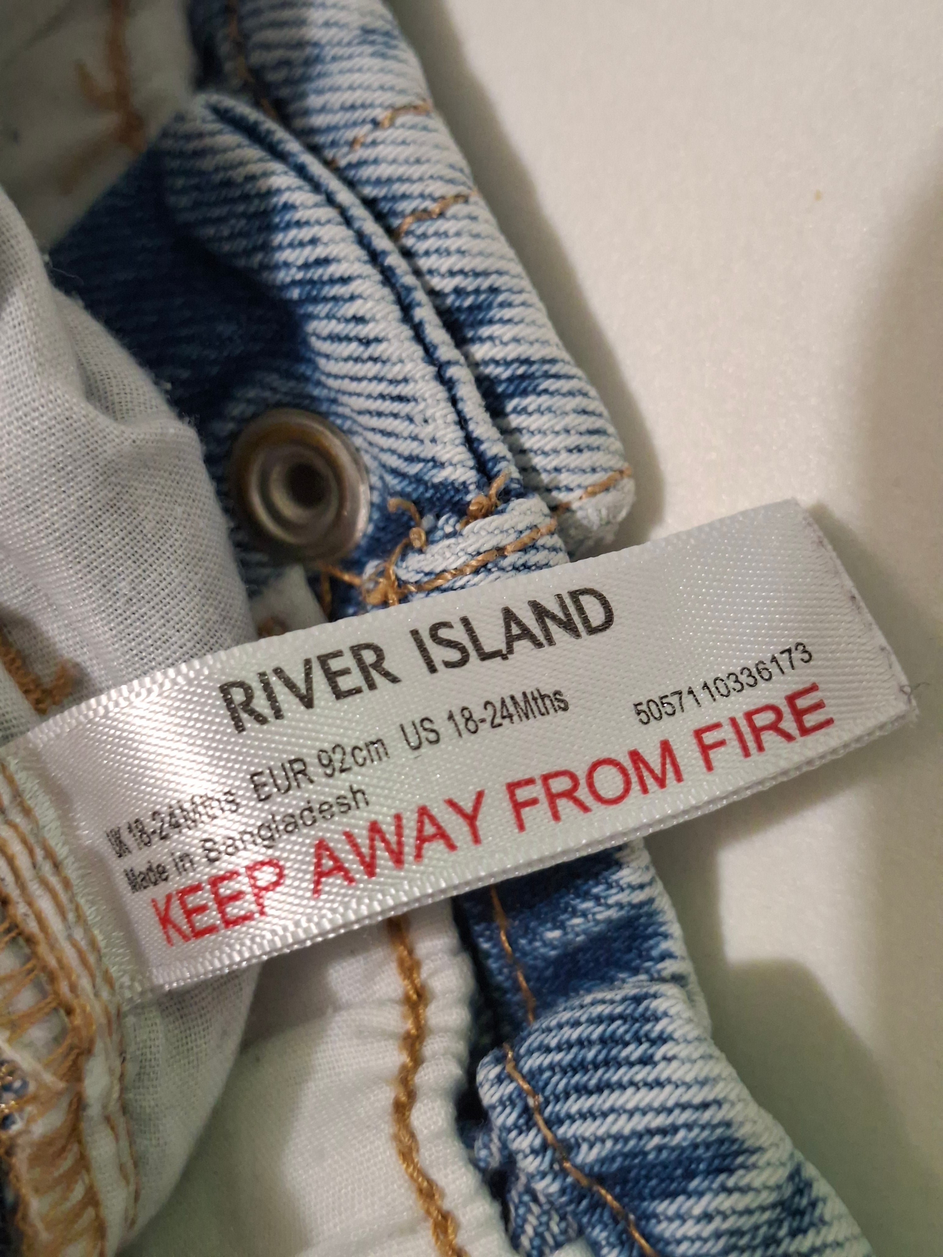 Short en jean River Island Mini 18-24 mois 92 cm bleu taille haute ceinture