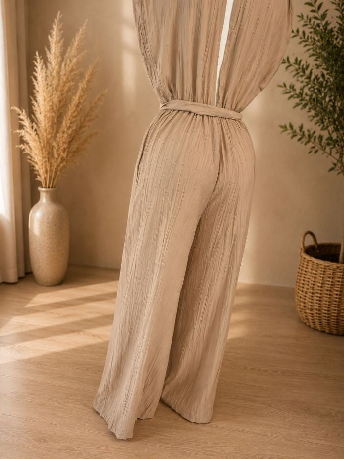 Combinaison plissée Grade & Gather beige sable ceinturée T.S neuve avec étiquette