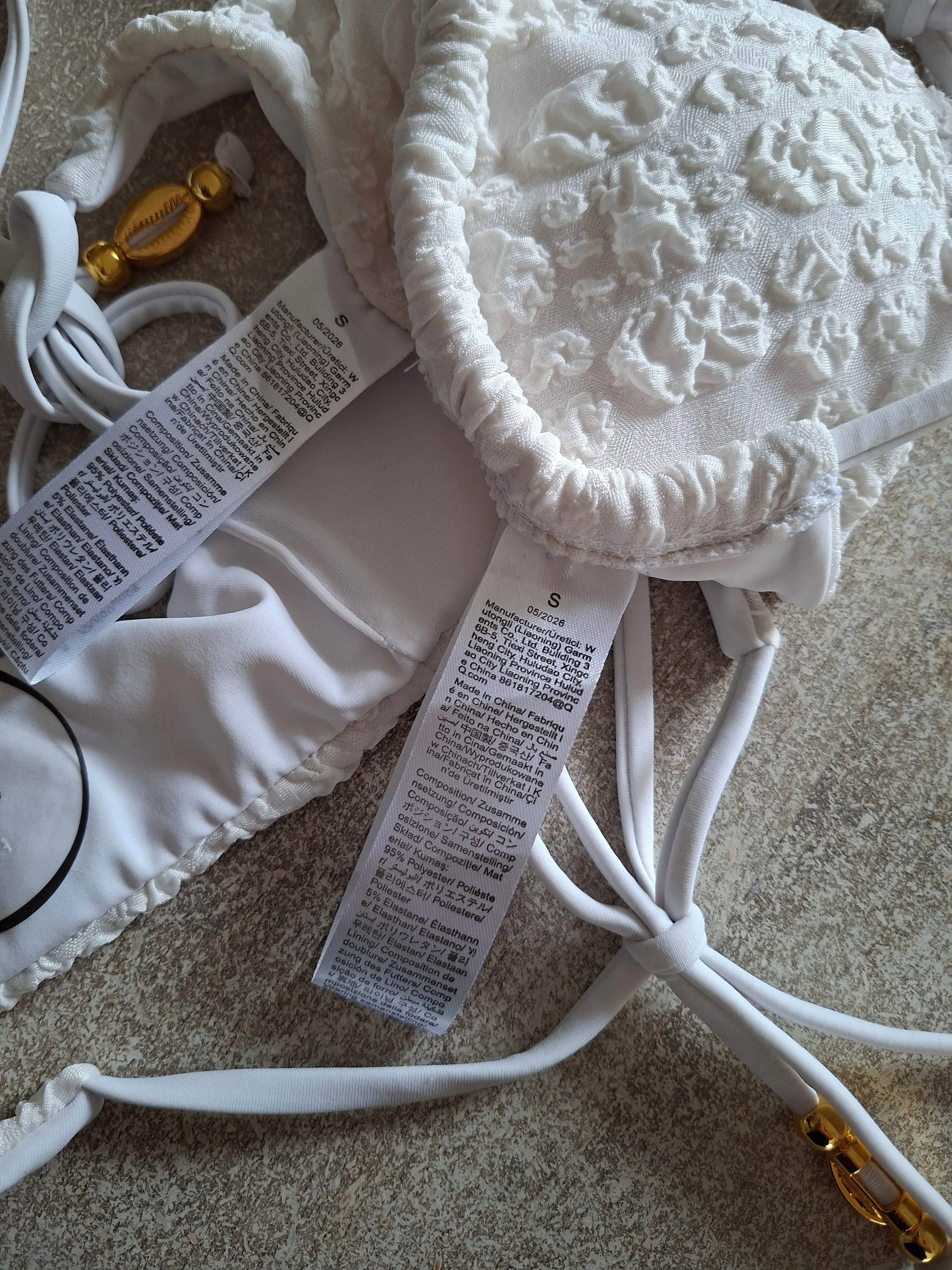 Bikini blanc texturé coquillages dorés – Taille S – Neuf