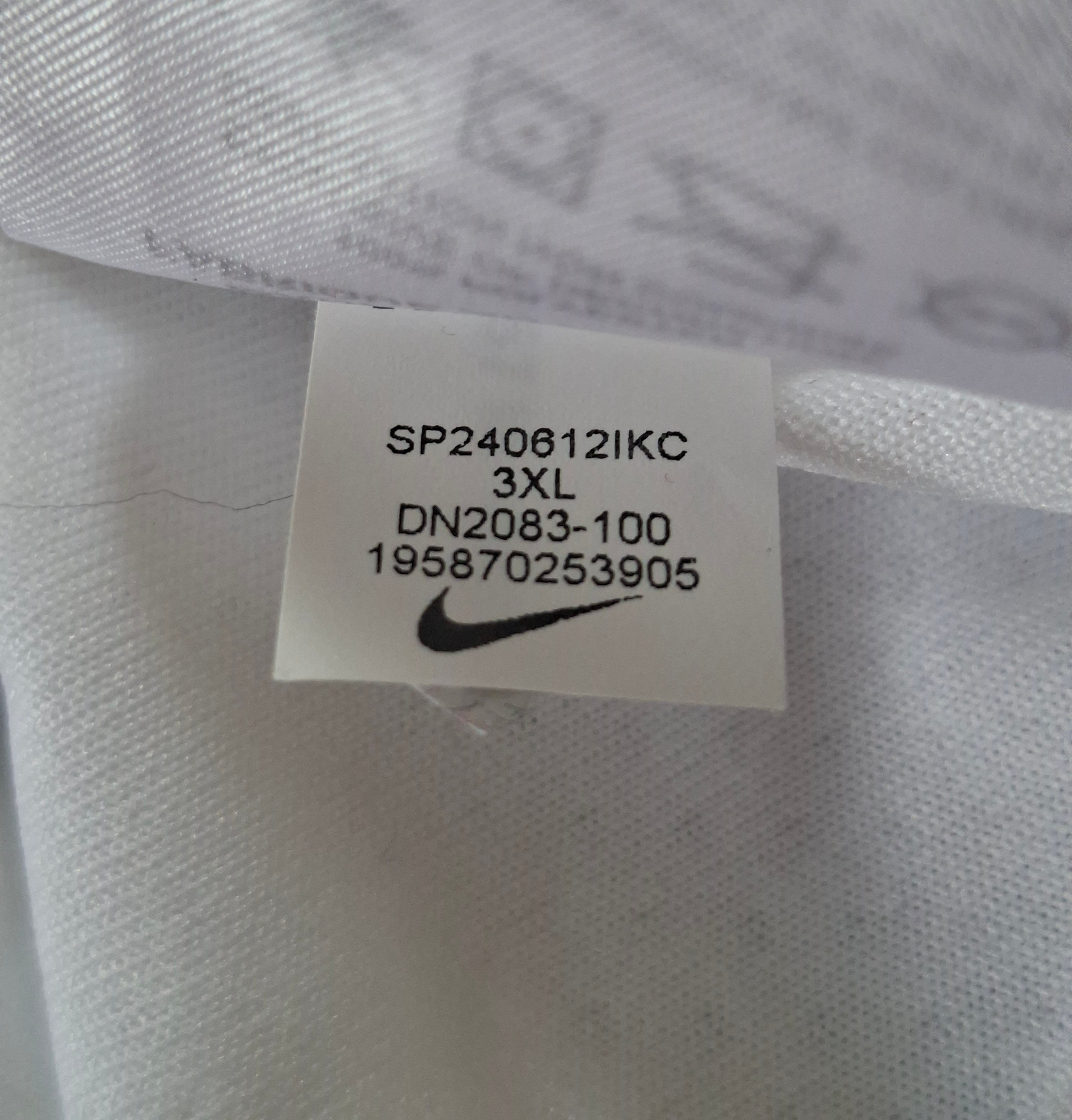 Maillot NBA Nike Miami Heat Jimmy Butler 22 Association Edition 3XL Neuf avec étiquette