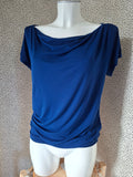 Top femme Cache Cache bleu – col bénitier drapé – fluide T40