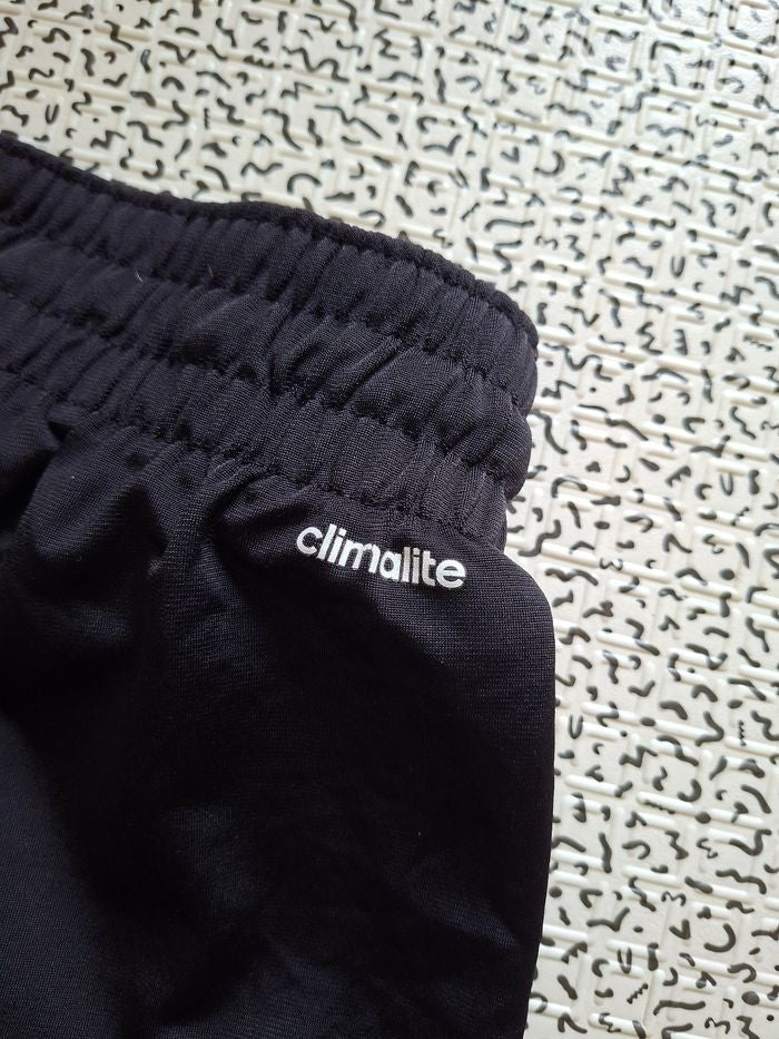 Véritable pépite Adidas Basketball vintage de 2013
