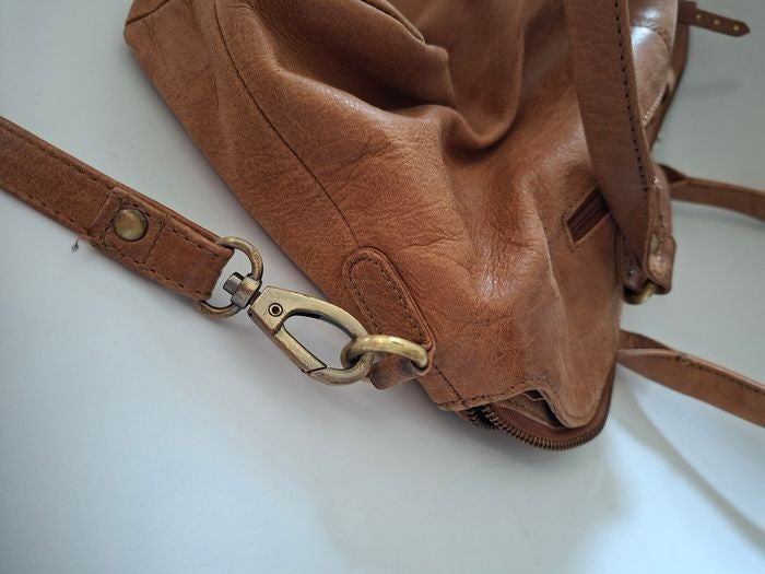 Sac Les Fées de Bengale cuir de buffle cognac très bon état peu utilisé bandoulière