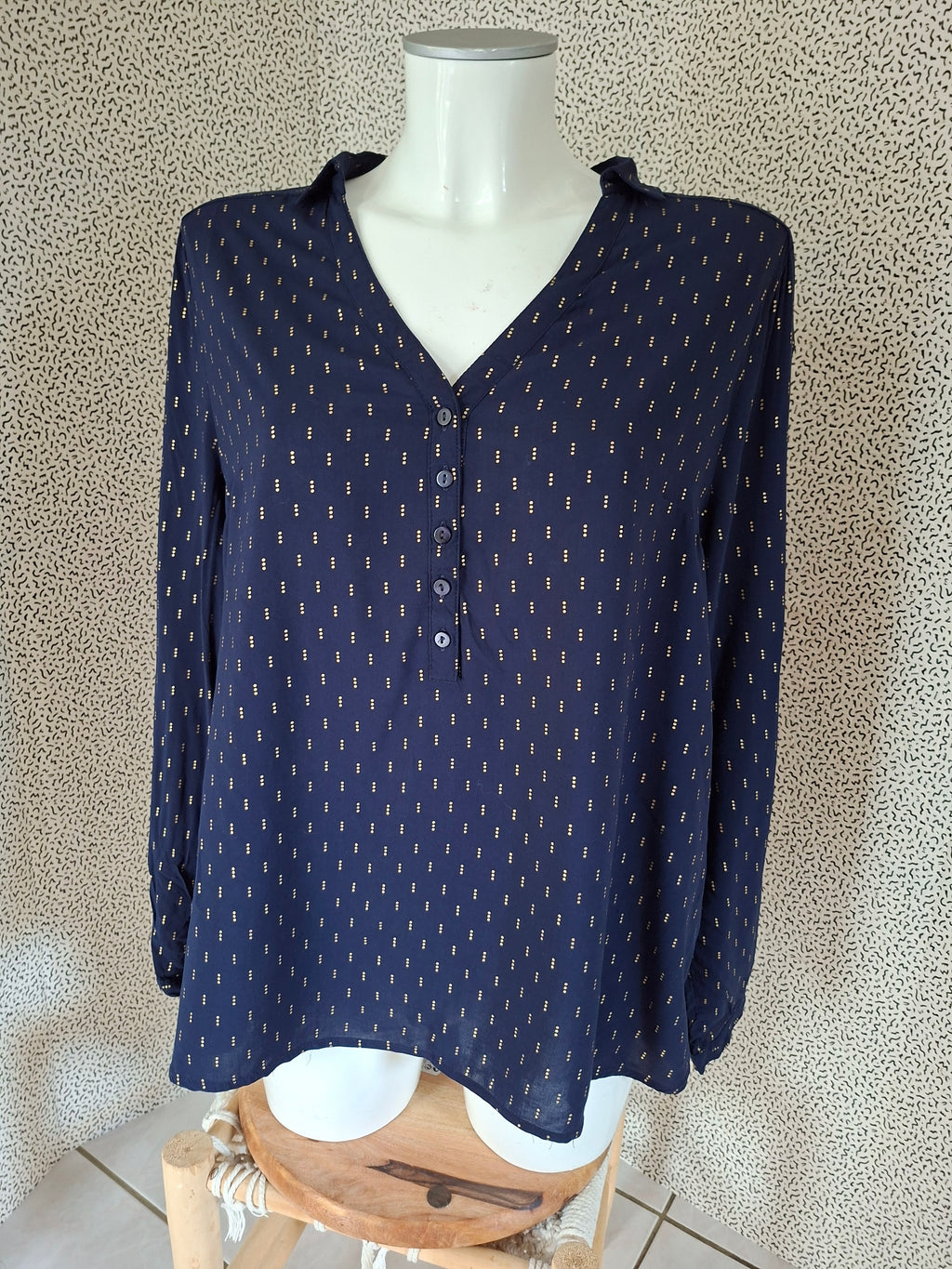 Blouse Cache Cache bleu marine motifs dorés – 40/42