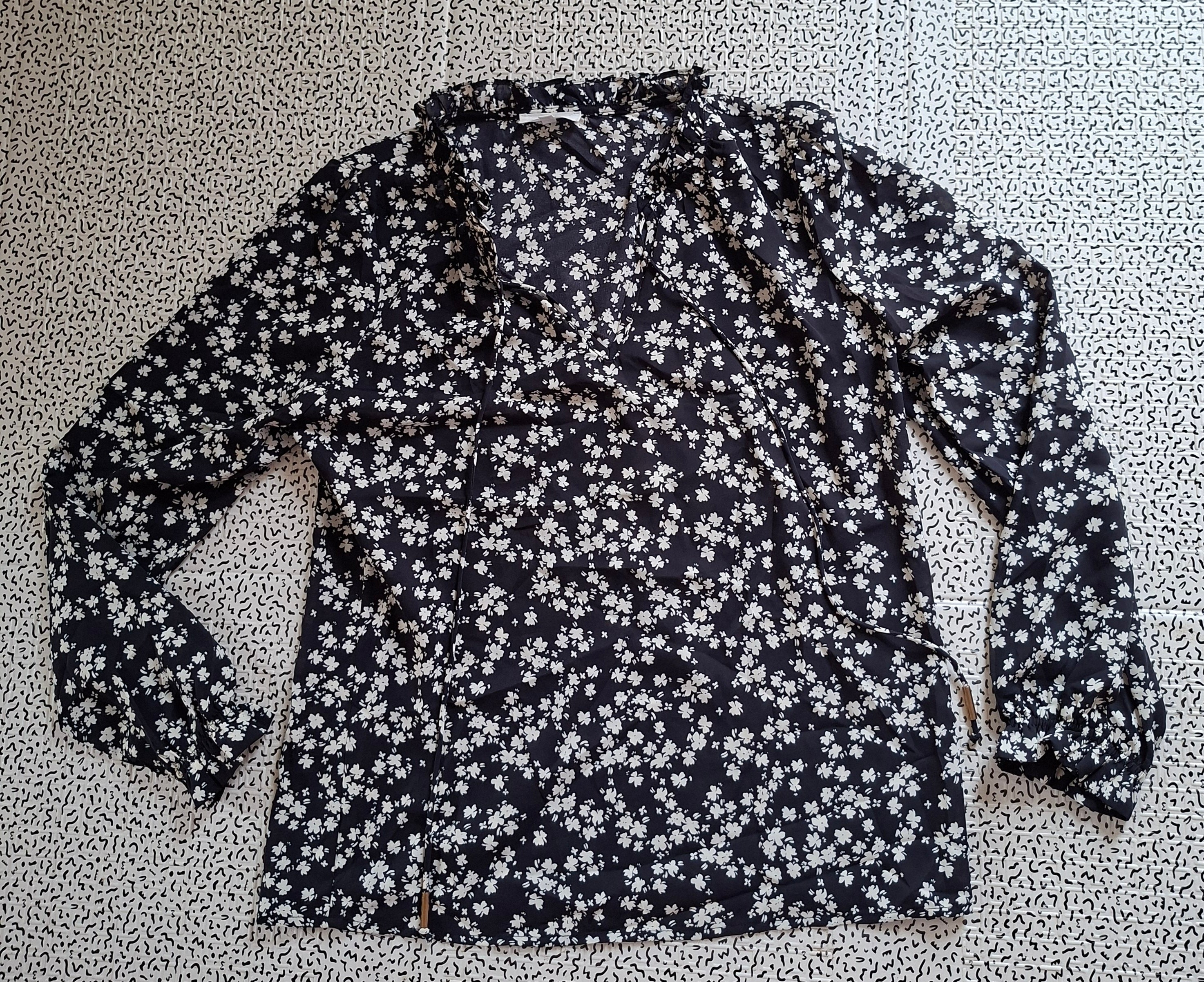 Blouse fleurie Emma Ella Paris taille XS
