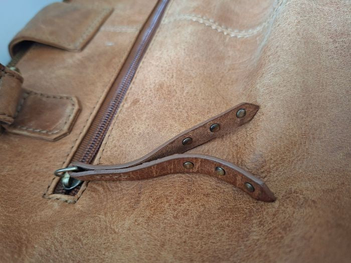 Sac Les Fées de Bengale cuir de buffle cognac très bon état peu utilisé bandoulière
