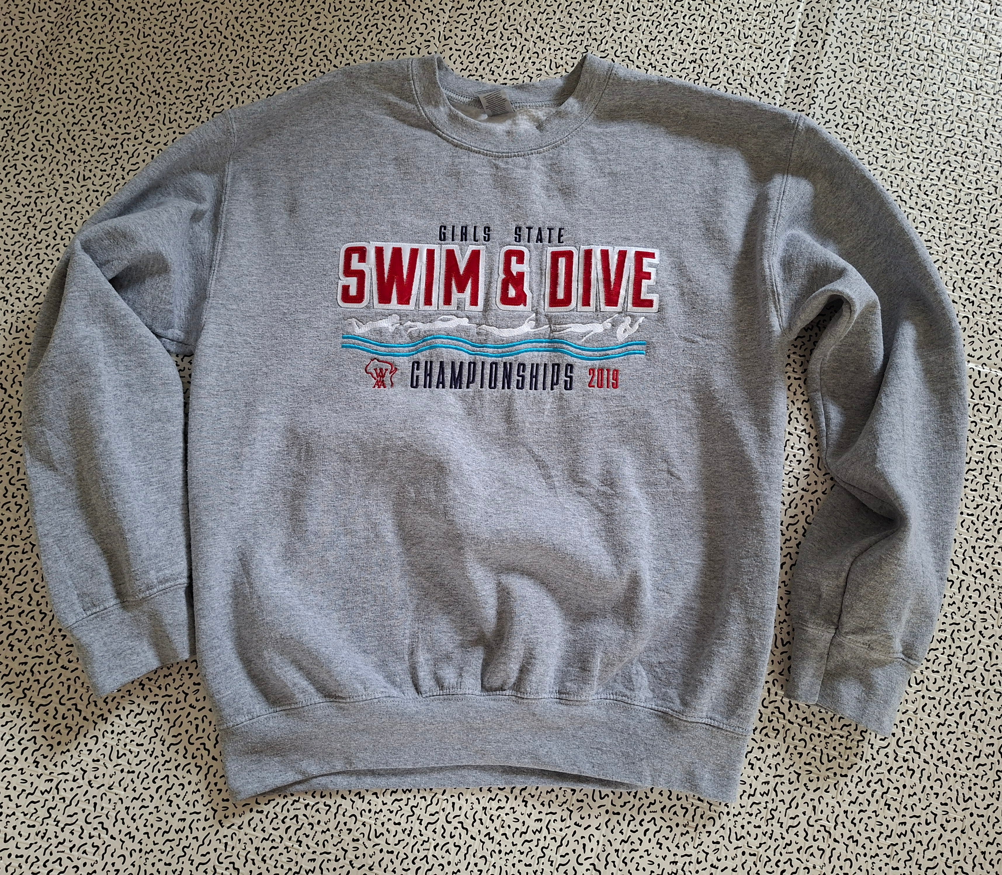 Sweat Gildan gris Swim & Dive Championships 2019 – Taille M