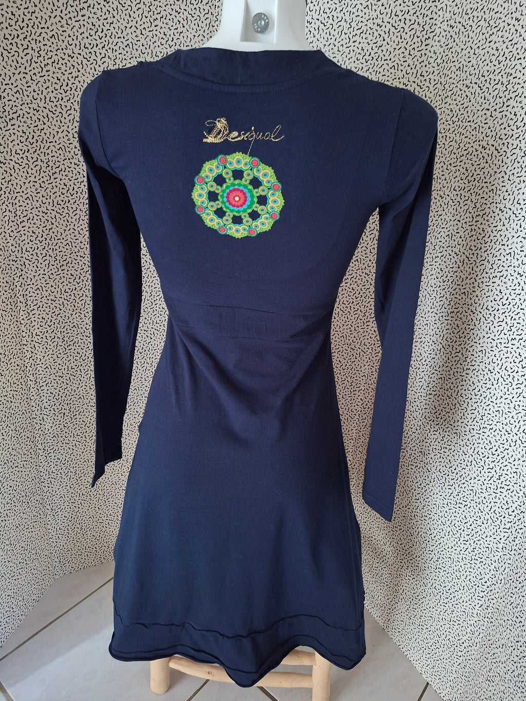 Robe Desigual femme S bleu marine multicolore sequins 100% coton